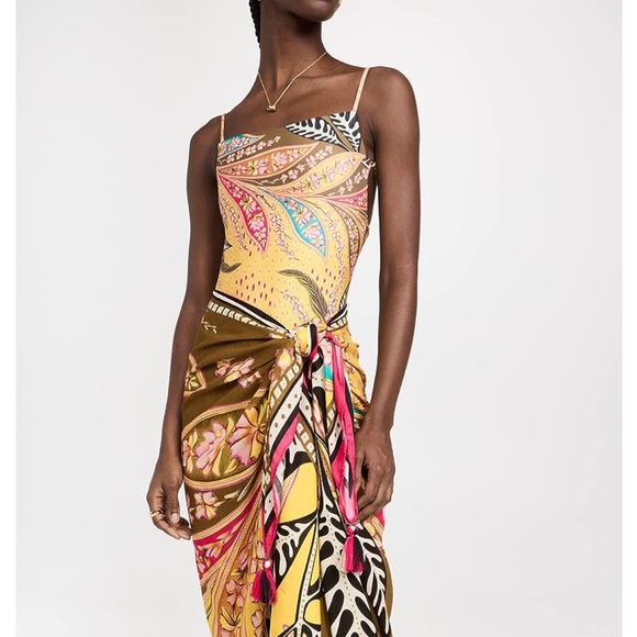 Agua bendita NEVER BEEN WORN one piece size M - Picture 5 of 9